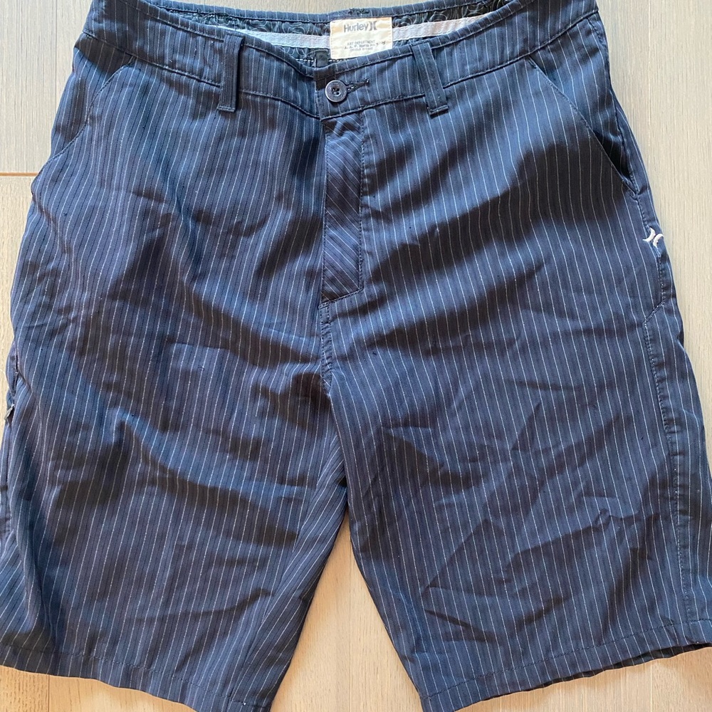 Hurley short pants